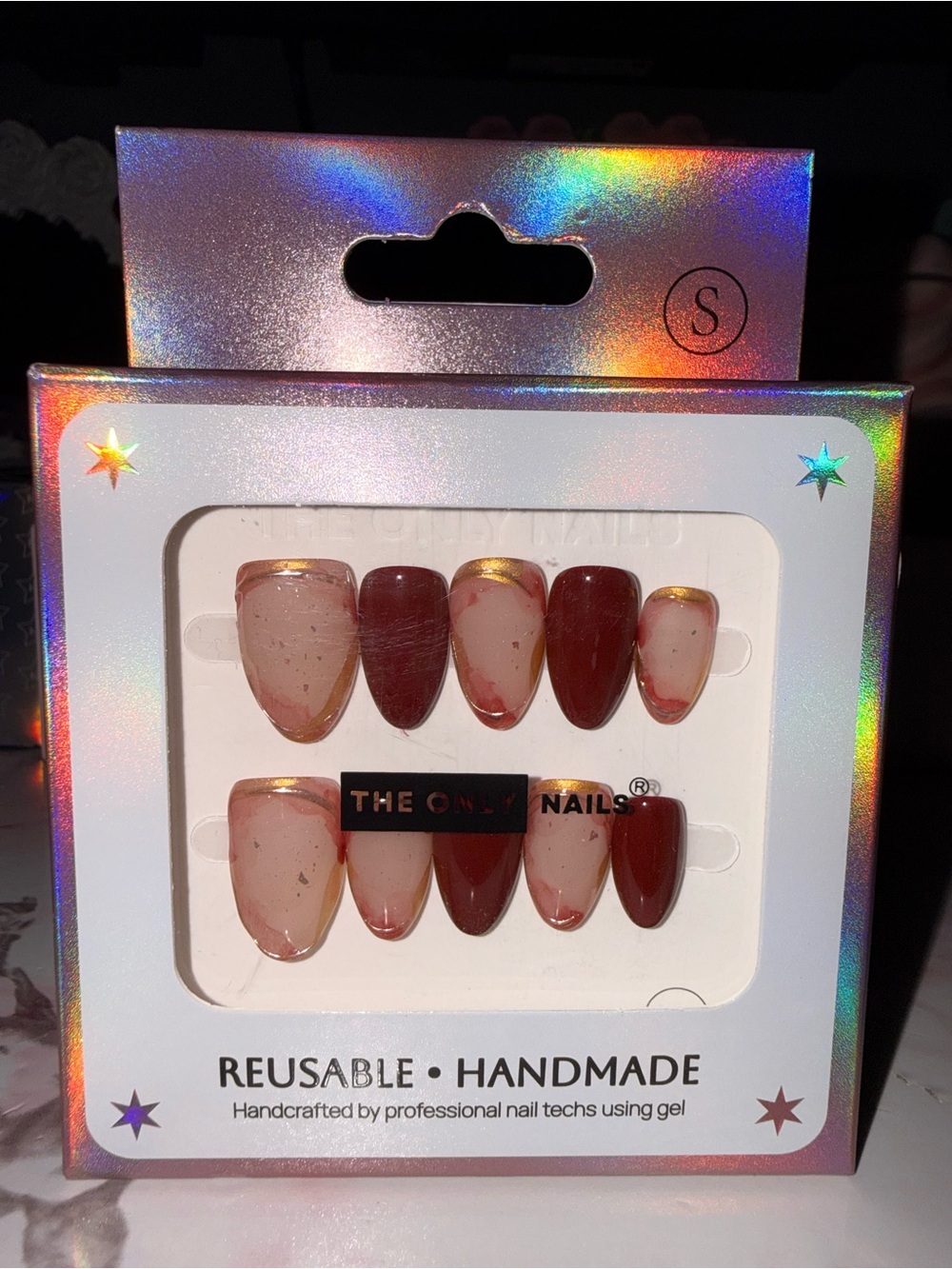 The Only Nails Reusable Handmade Red & Nude Press-On Nail Set - Picture 2 of 4